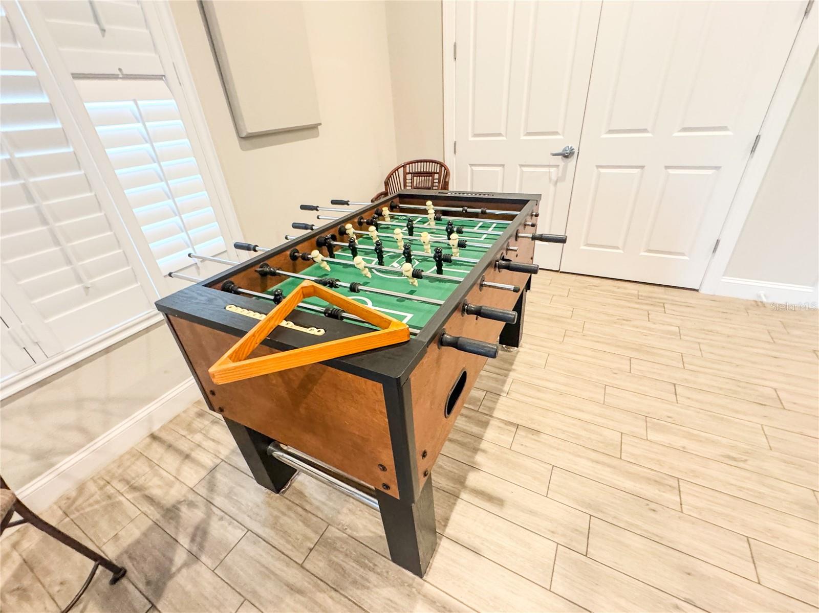 W7875684