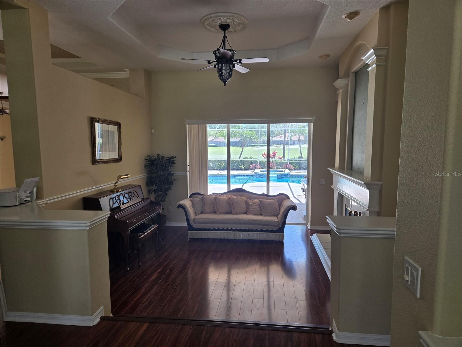 Living Rm