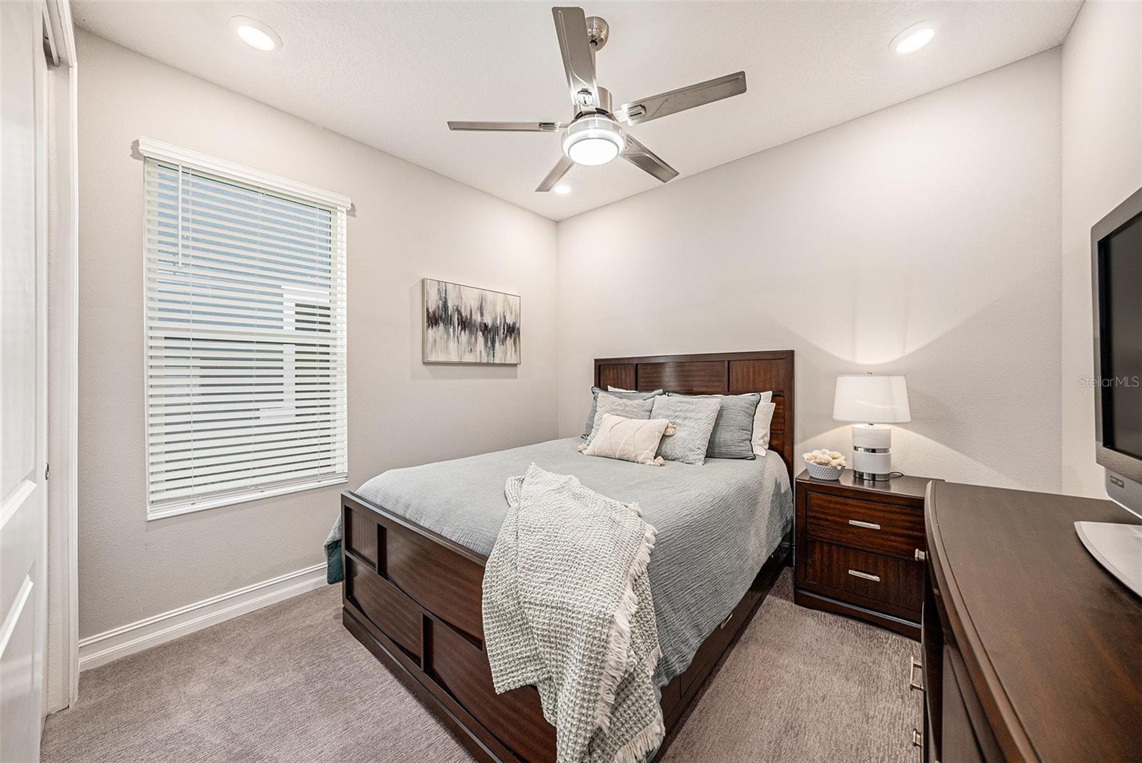 bedroom nr2