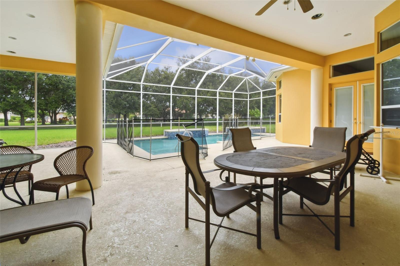 Perfect place for entertaining with lots of space.