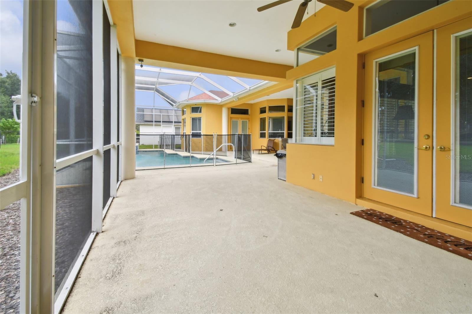 So much space for entertaining.