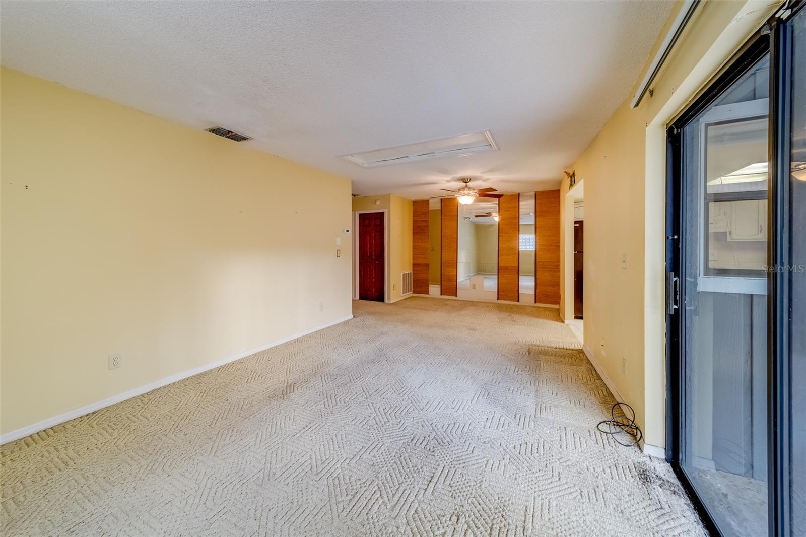 Dining/Living Room