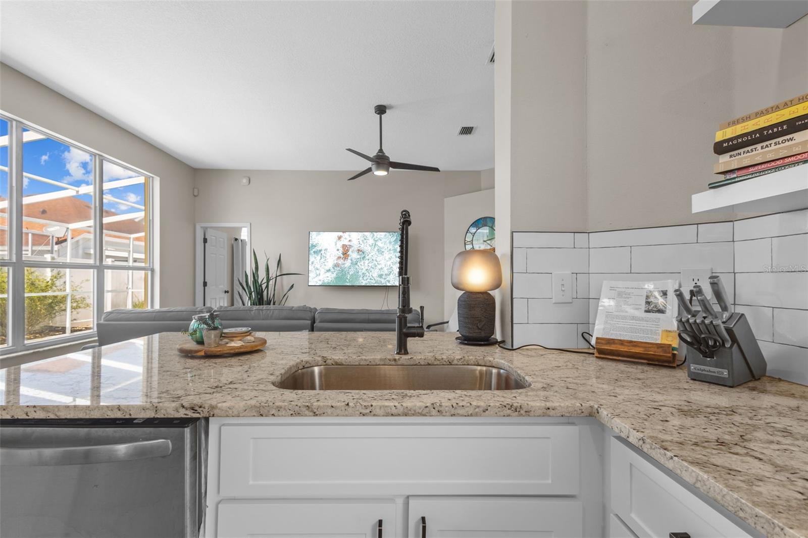 GRANITE BREAKFAST BAR