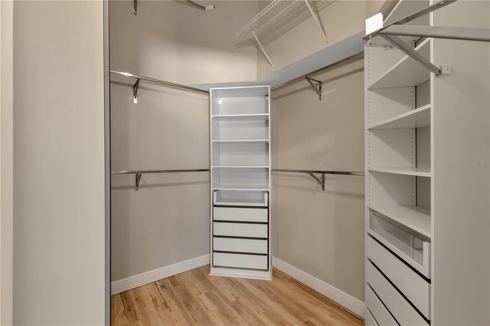 Custom Closet