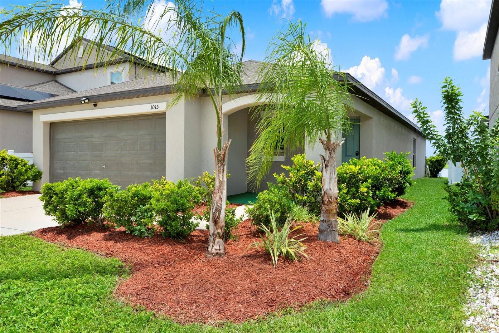 EXTERIOR WITH LANDSCAPE