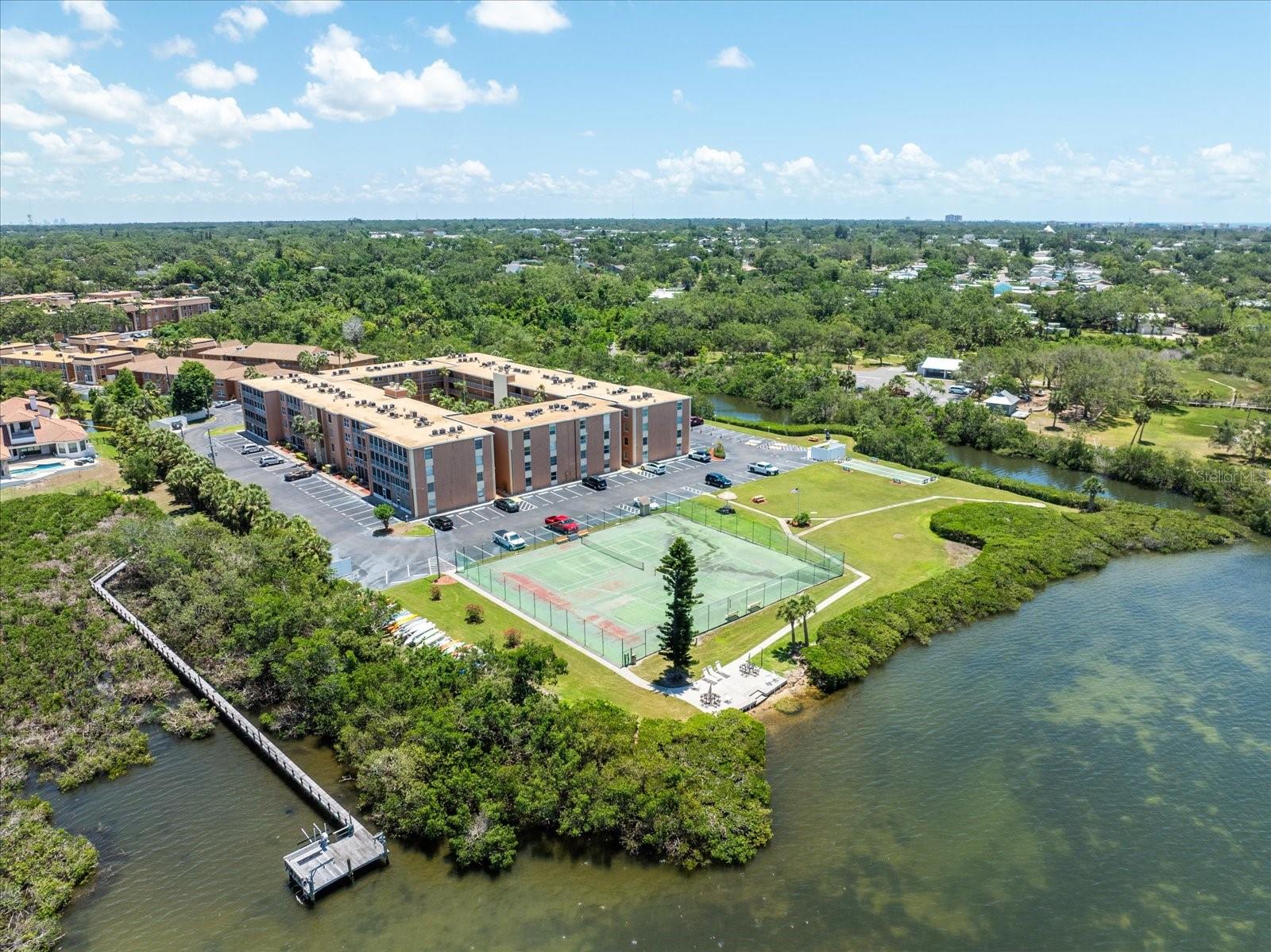 The New Atlantis Club provides its residents with private gated walk-through access to Bonner Park for those who enjoy spending time outdoors.