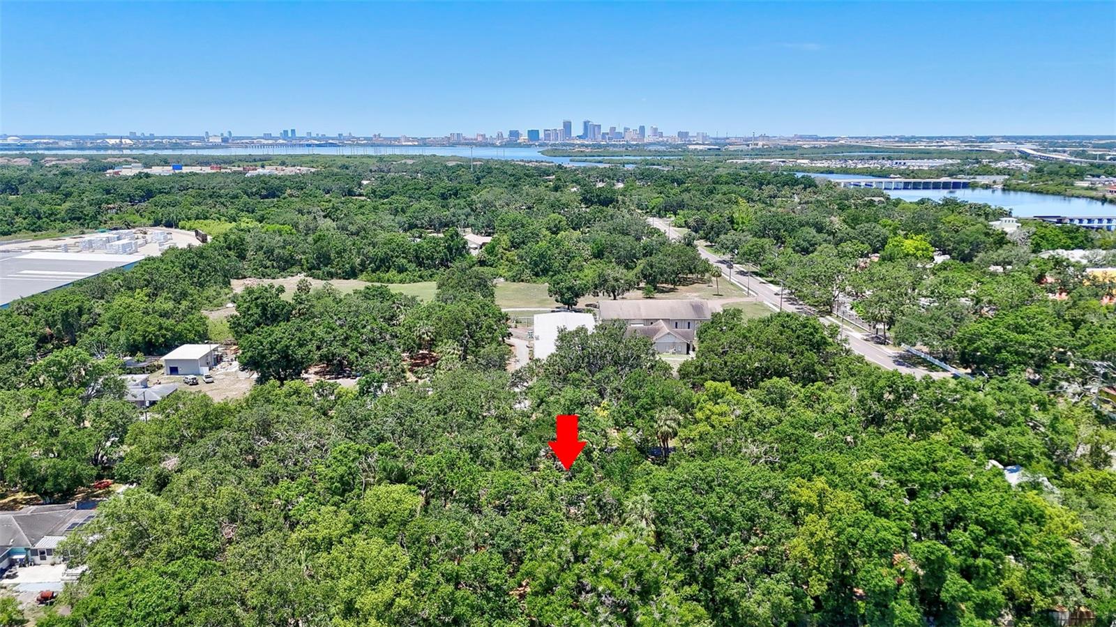 Close to Palm River and Downtown Tampa