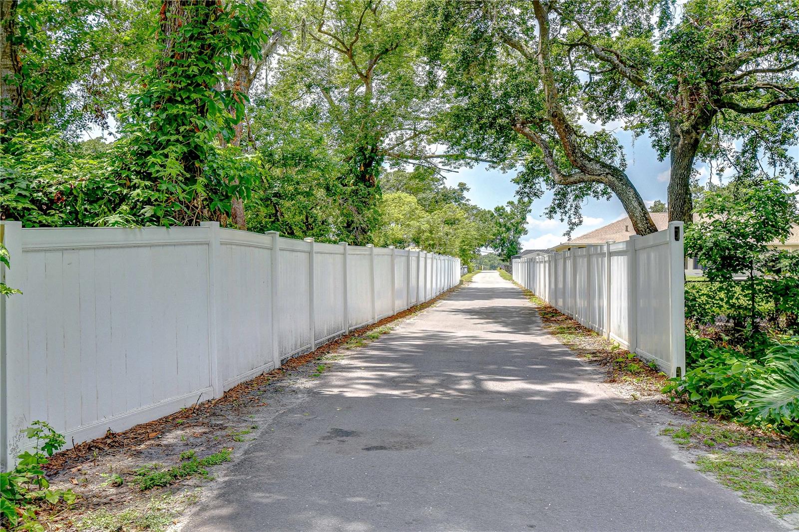 Private driveway!
