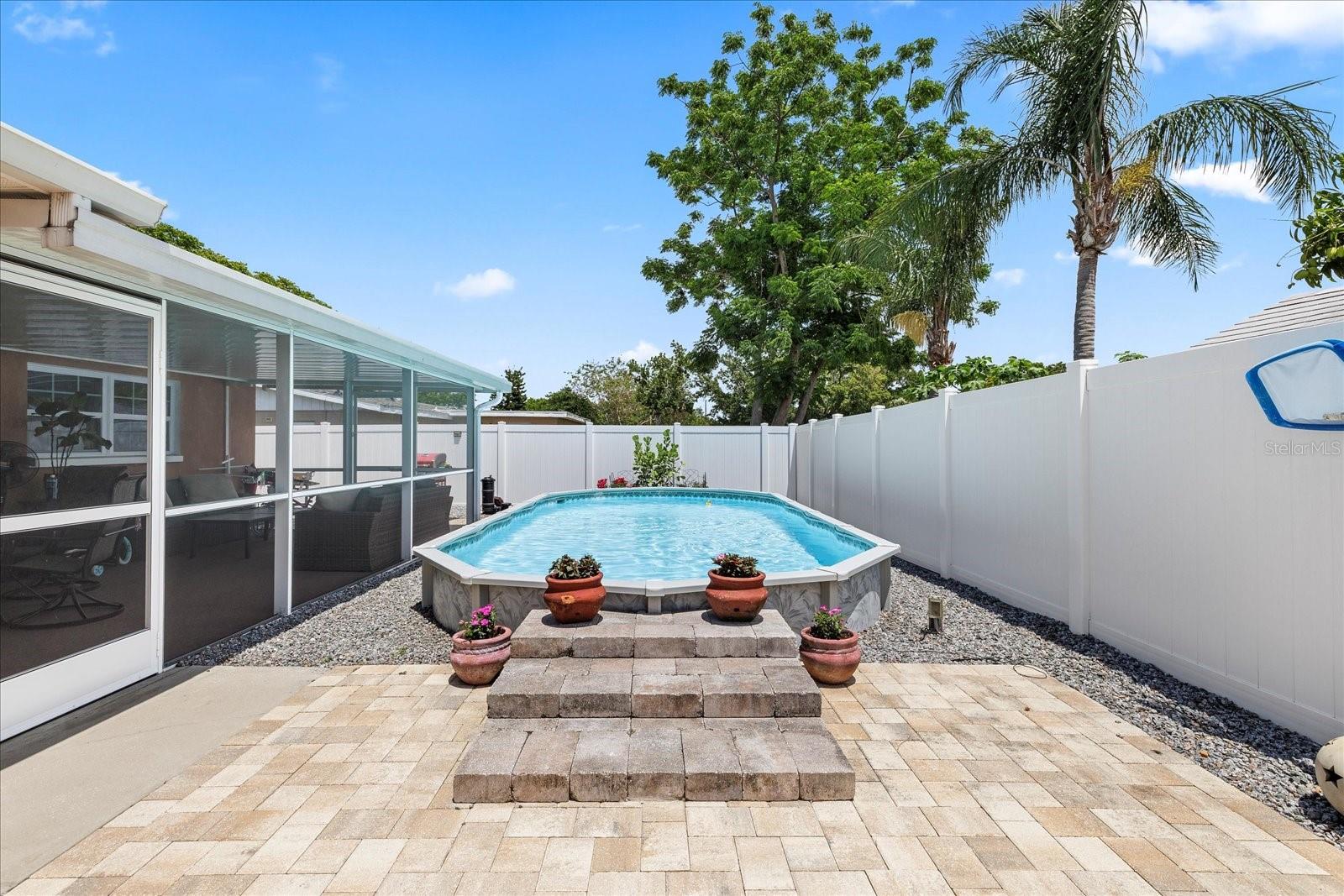 custom stairs to pool