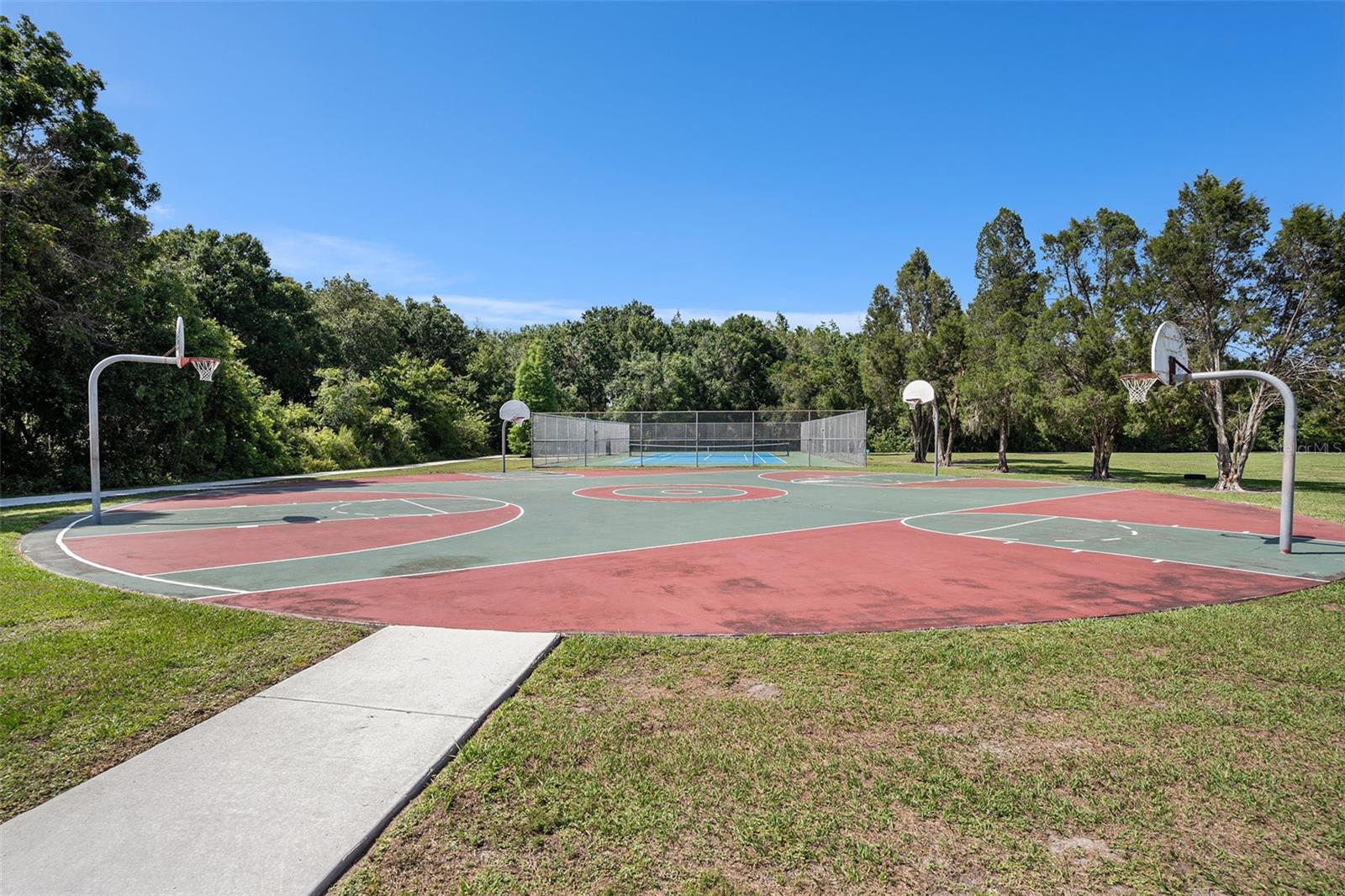 Bloomingdale Hills Park