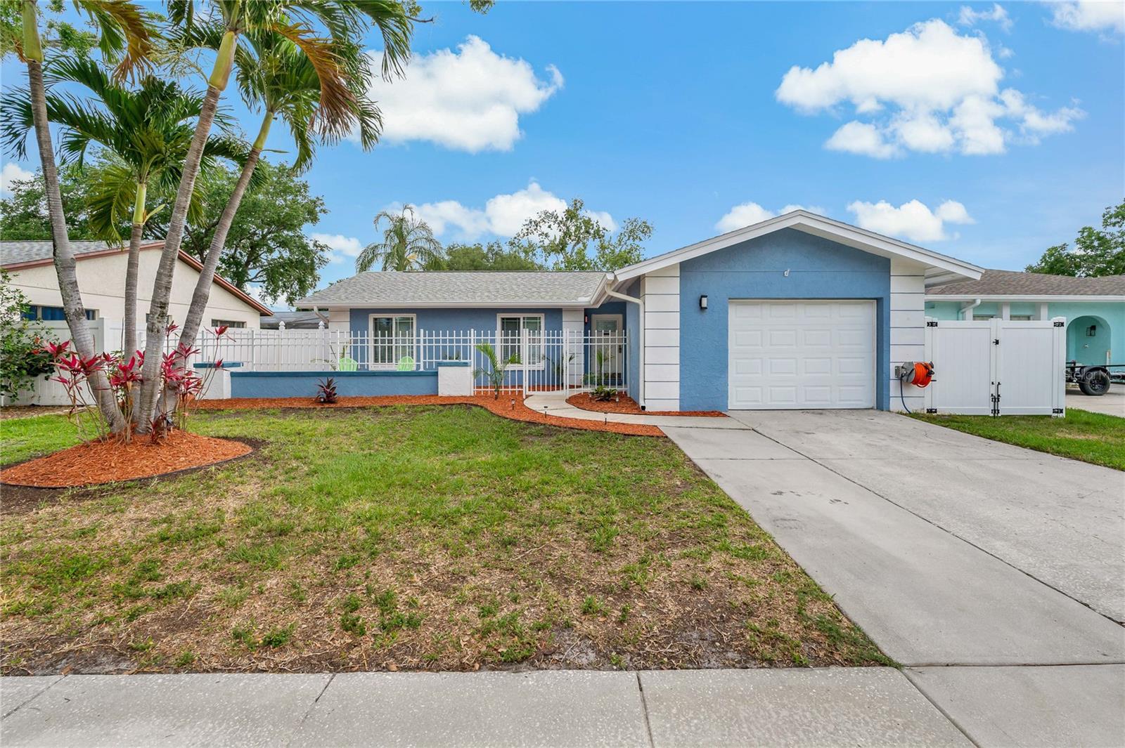 CENTRALIZED PINELLAS COUNTY HOME