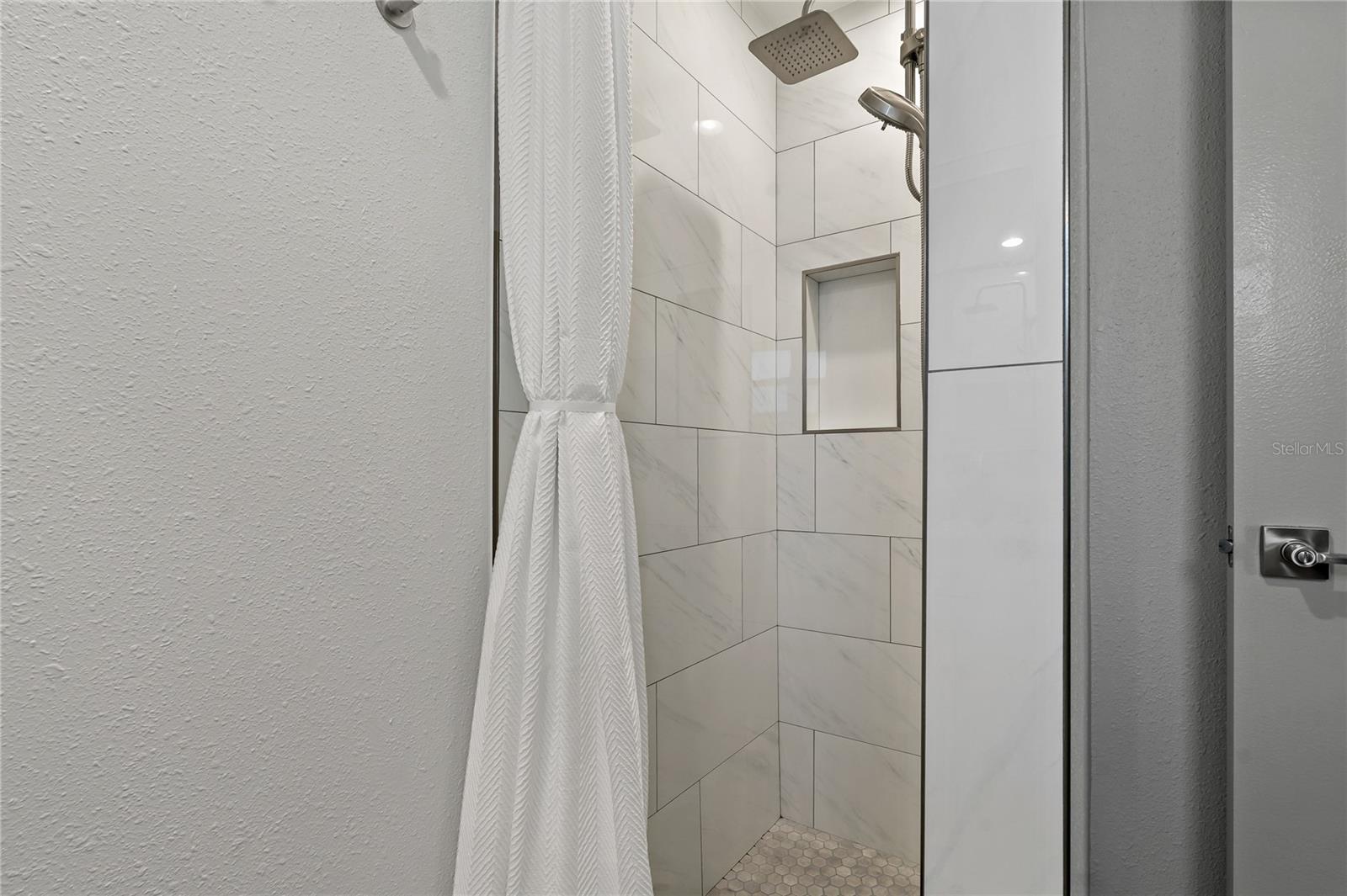 WALK IN SHOWER