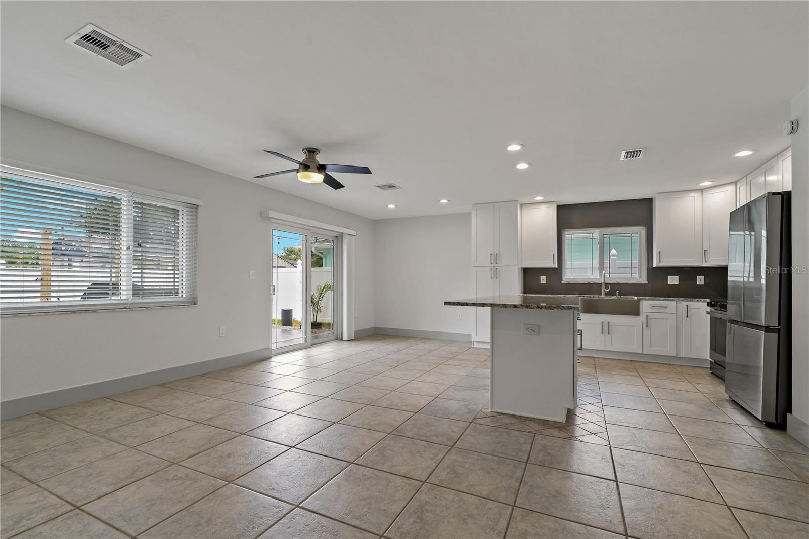 OPEN, LIGHT AND BRIGHT FLOORPLAN