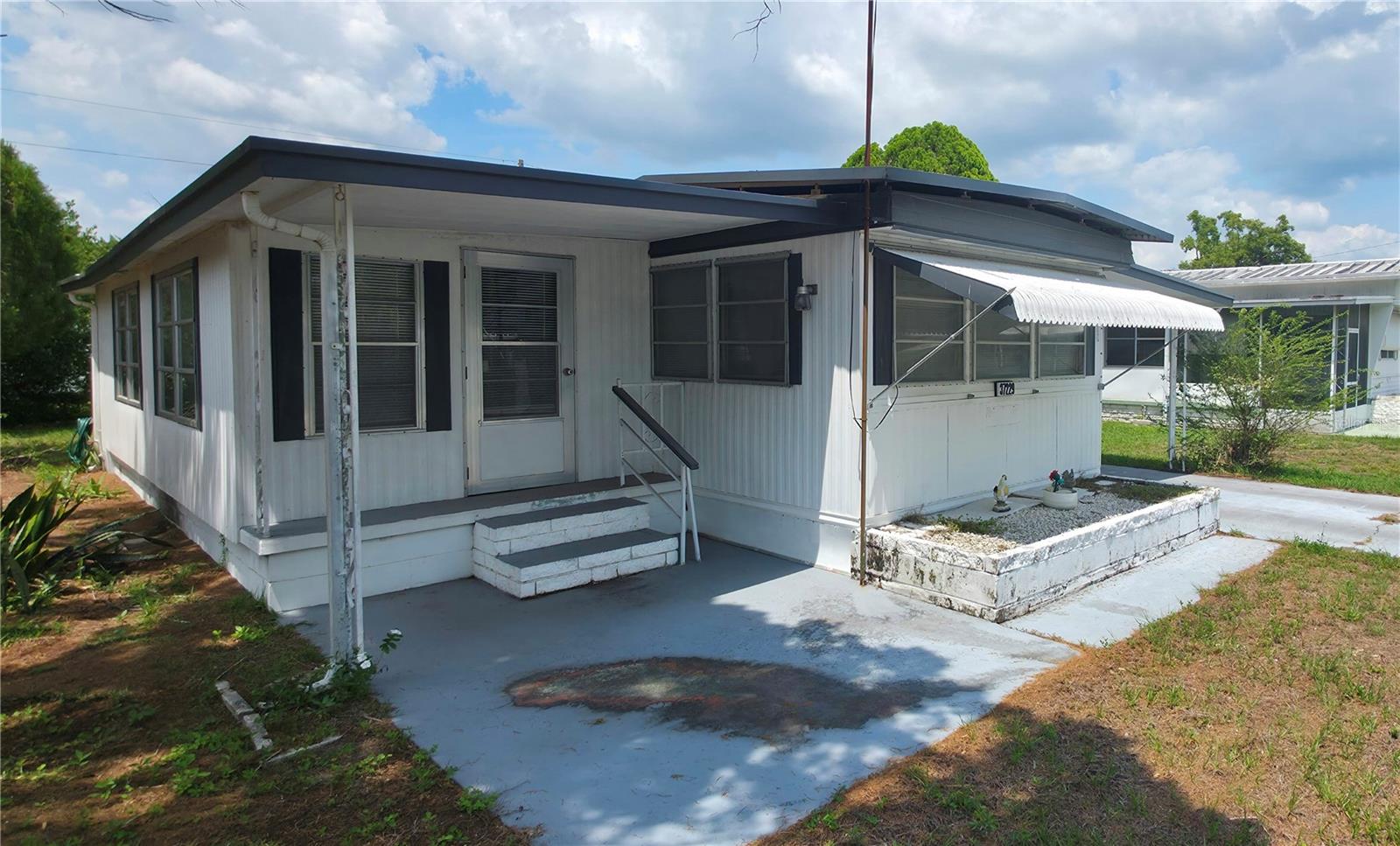 Covered front porch.