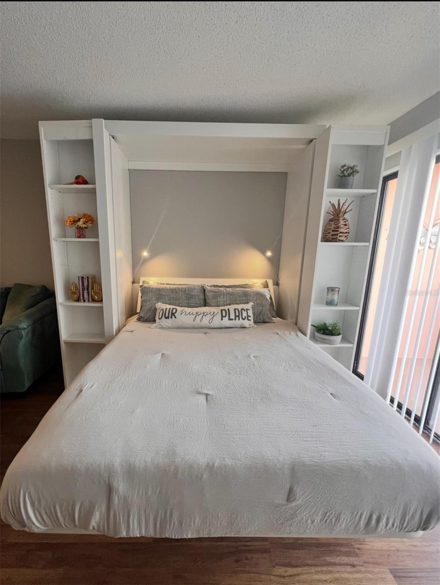 Murphy Bed
