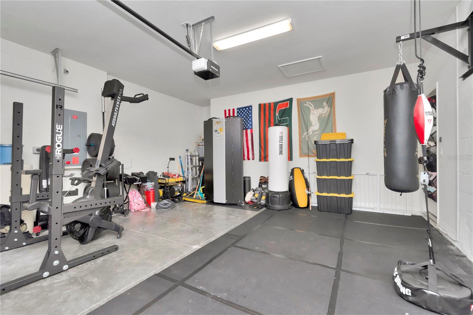 Spacious 2 car garage