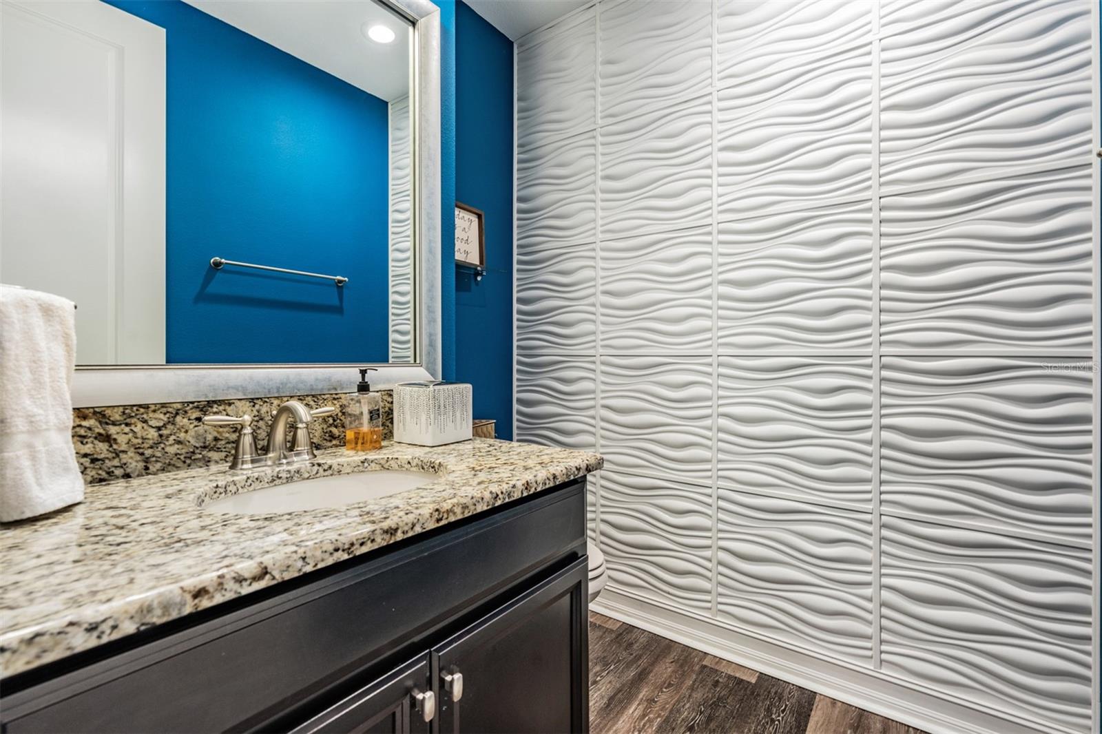 1/2 bath downstairs