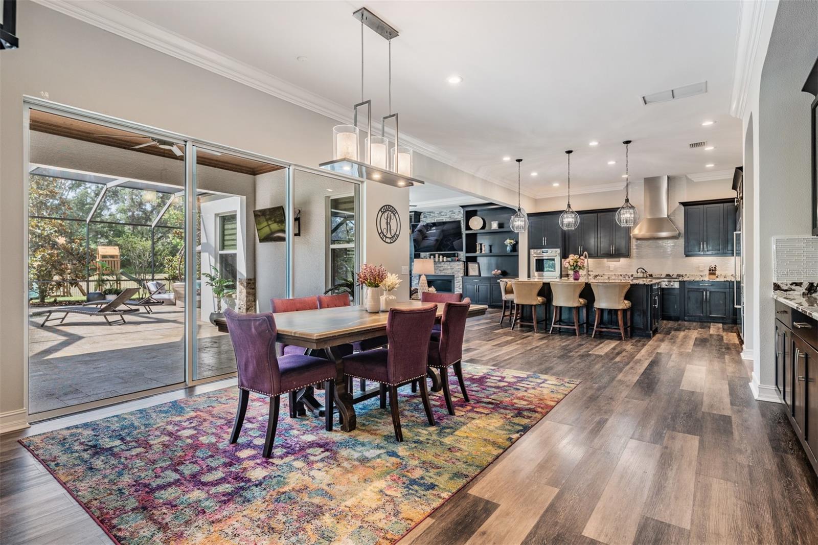 Breakfast nook