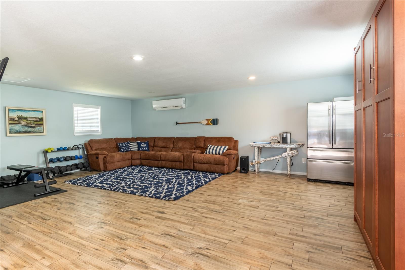 Guest House with Murphy Bed and Full Bath.
