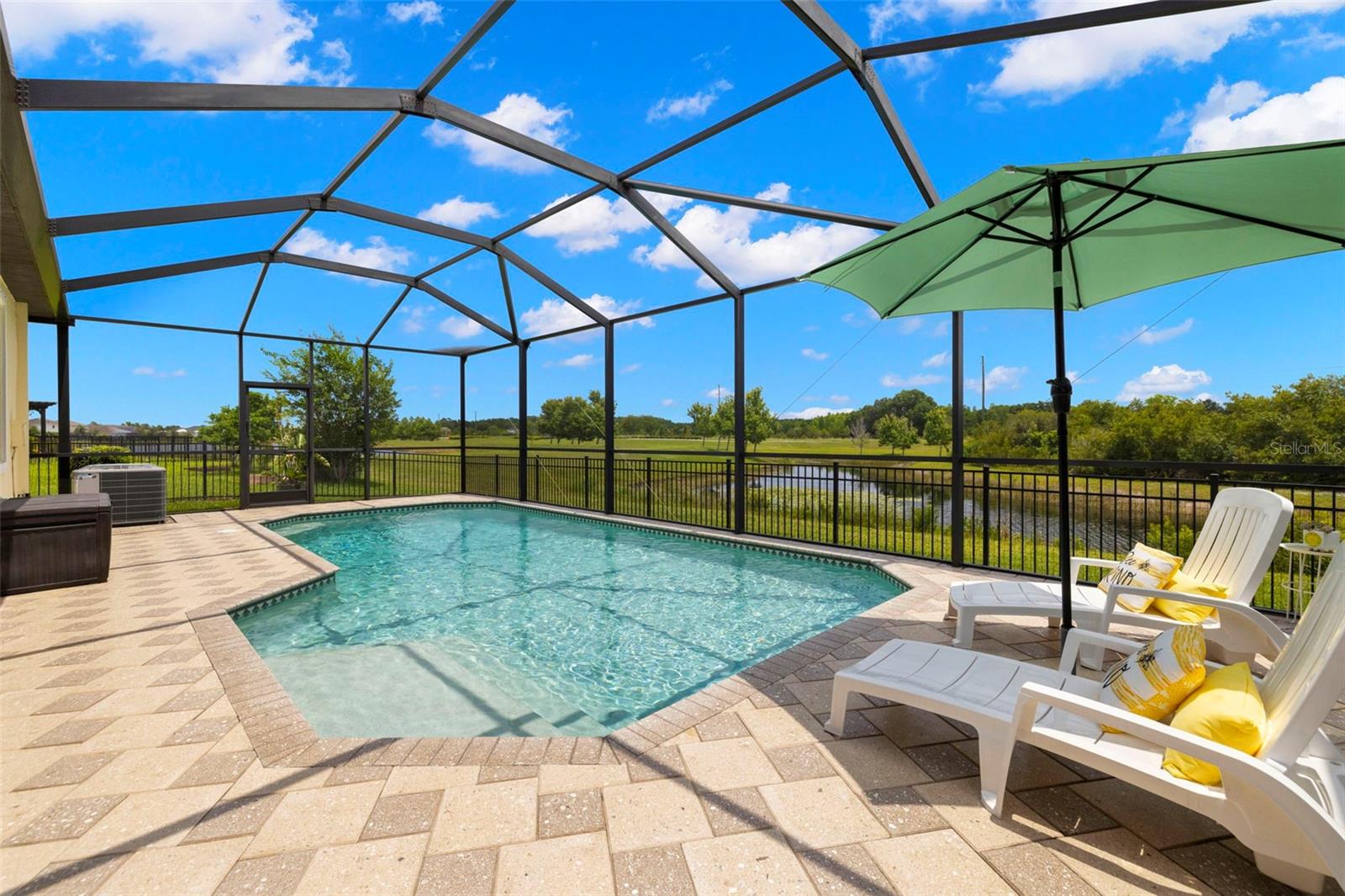 CUSTOM POOL