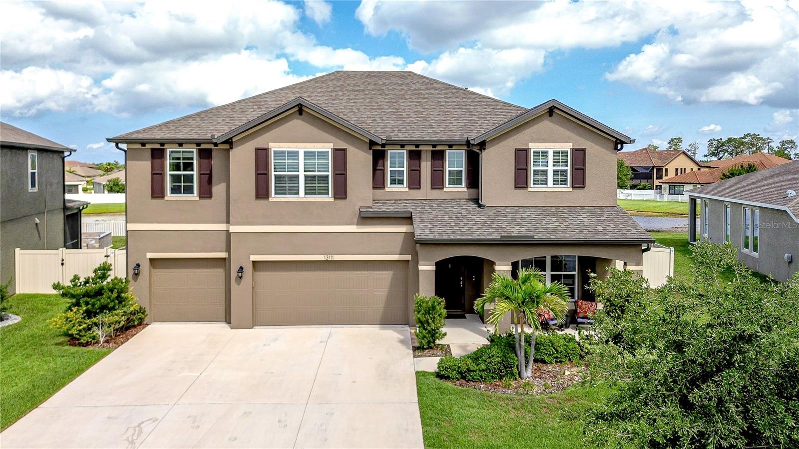 Welcome to this stunning 5-bedroom, 3.5-bathroom home!