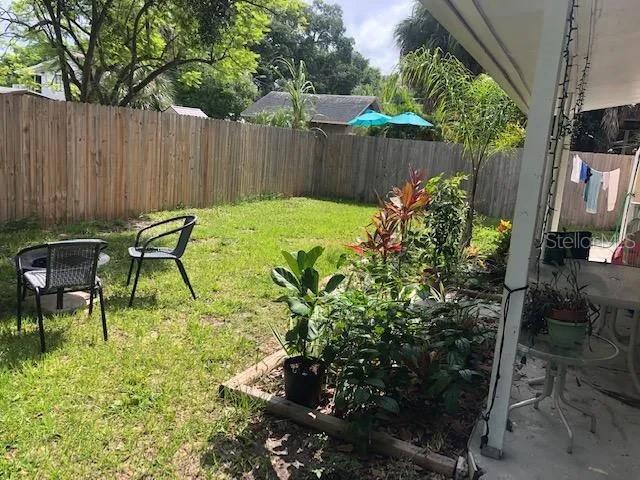front house backyard