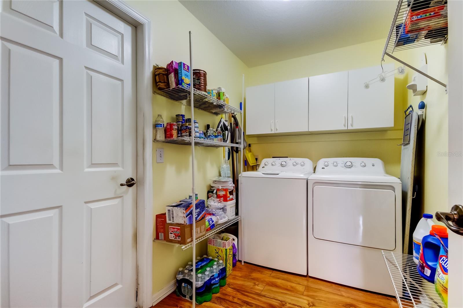 nice sized laundry room