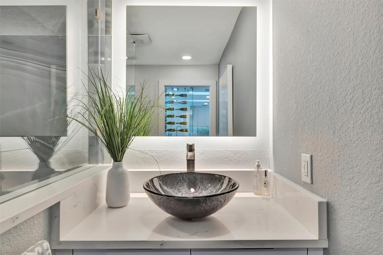 2nd Bathroom
