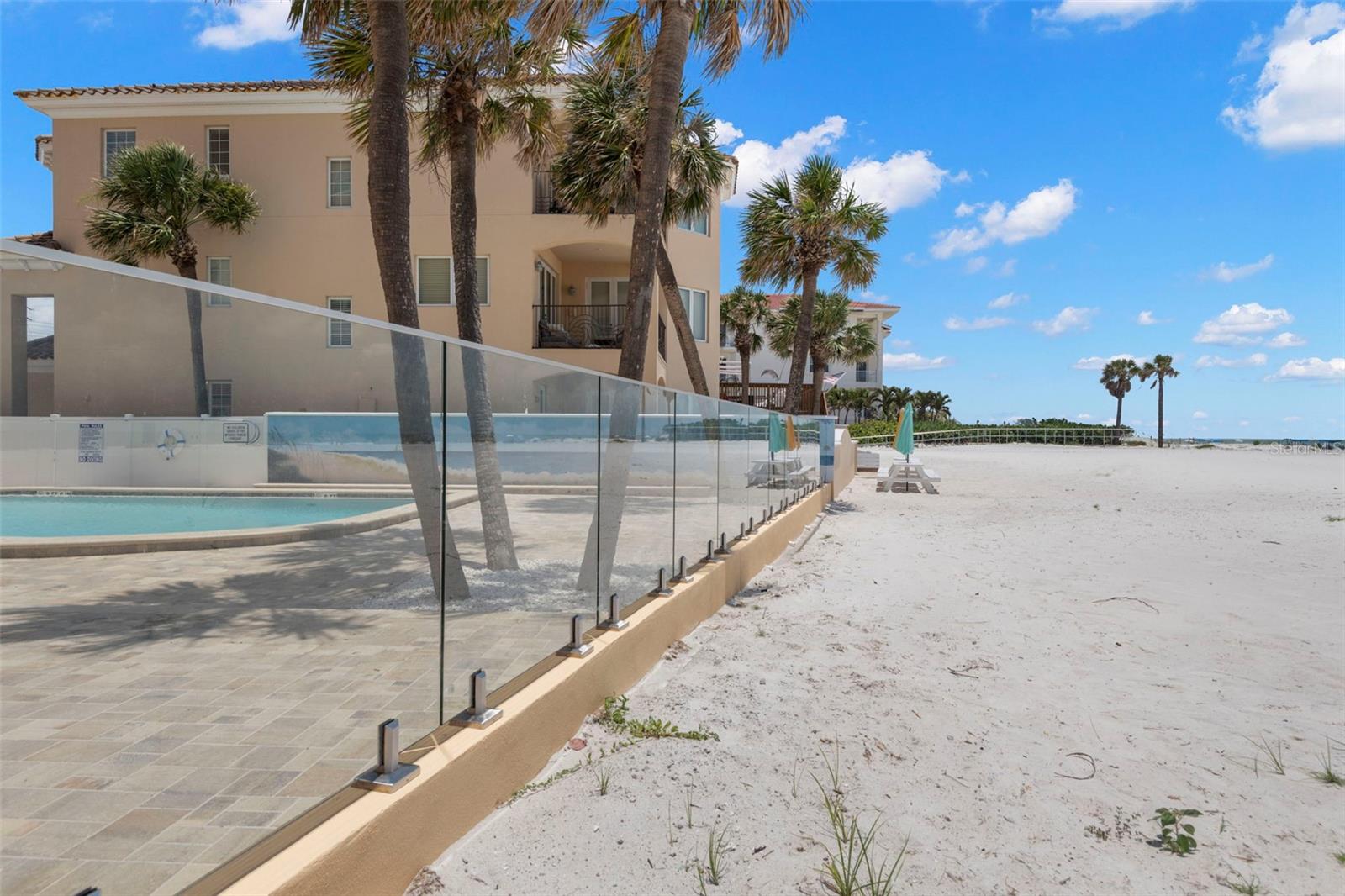 New pool fence