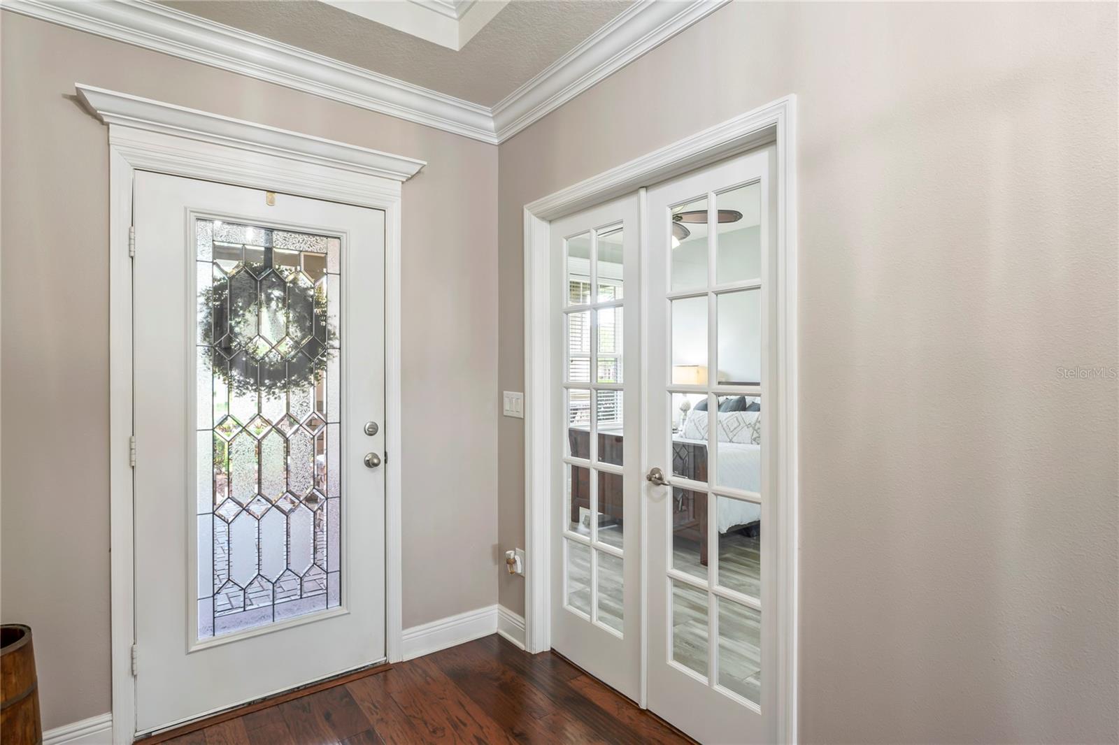 CUSTOM WOOD TRIM