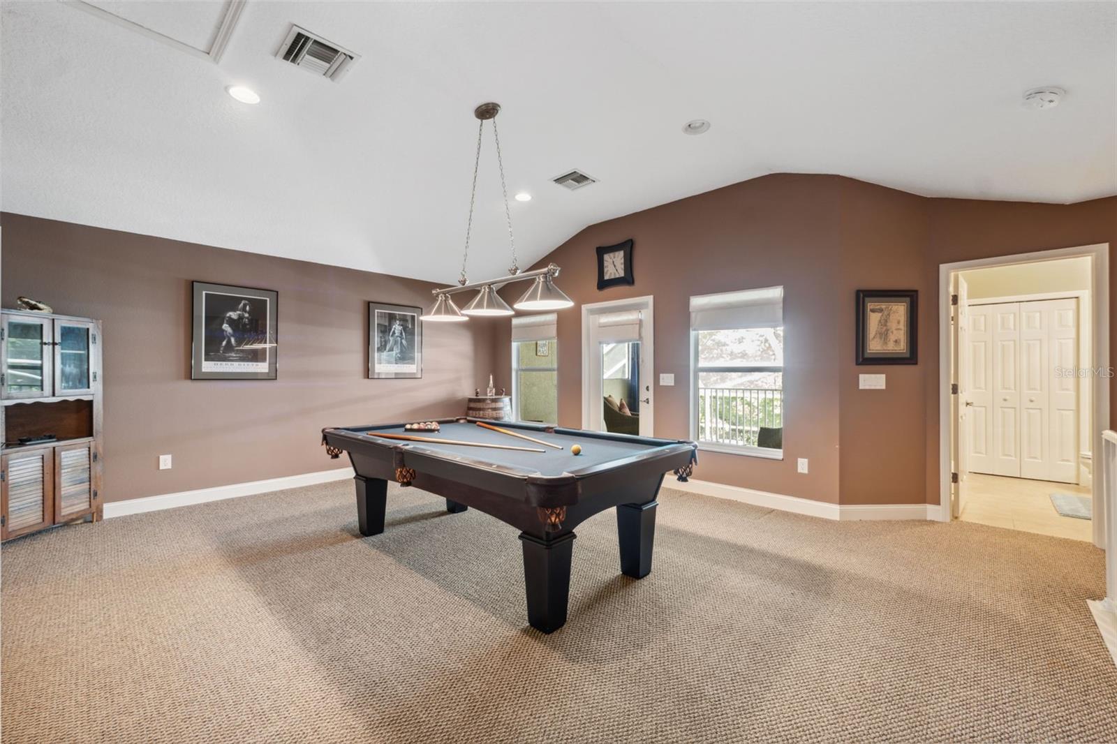 Upstairs Game Room/Flex Space