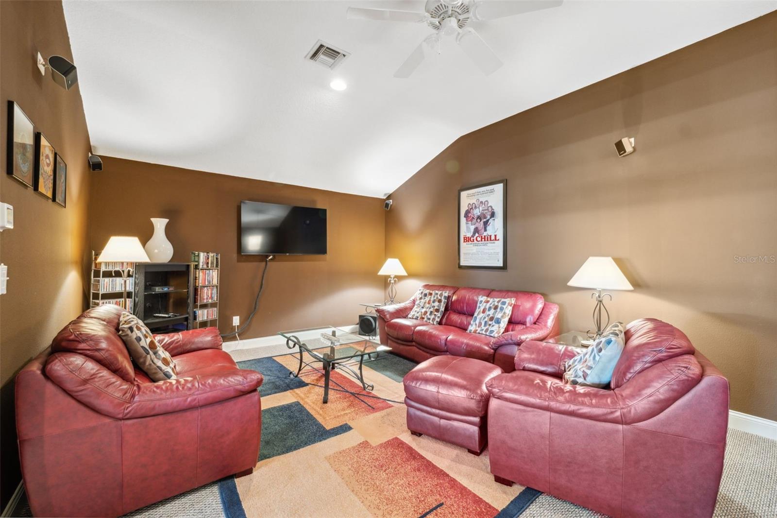 Upstairs Theater & Bar/Flex Space