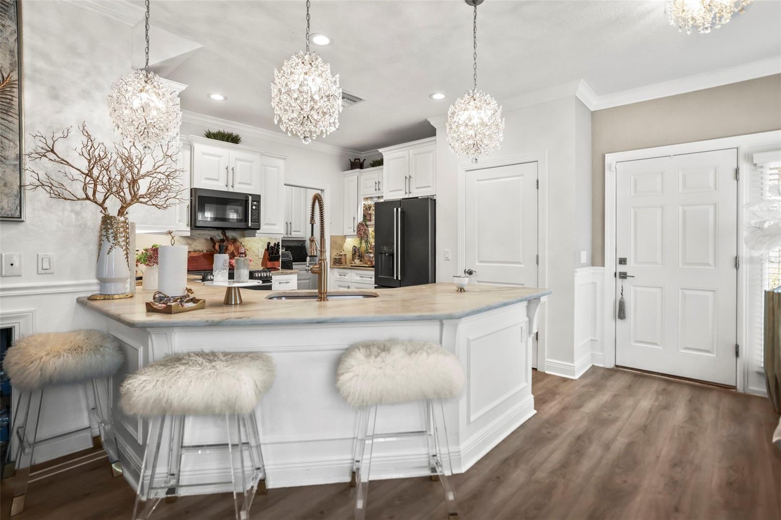 Large, gourmet kitchen