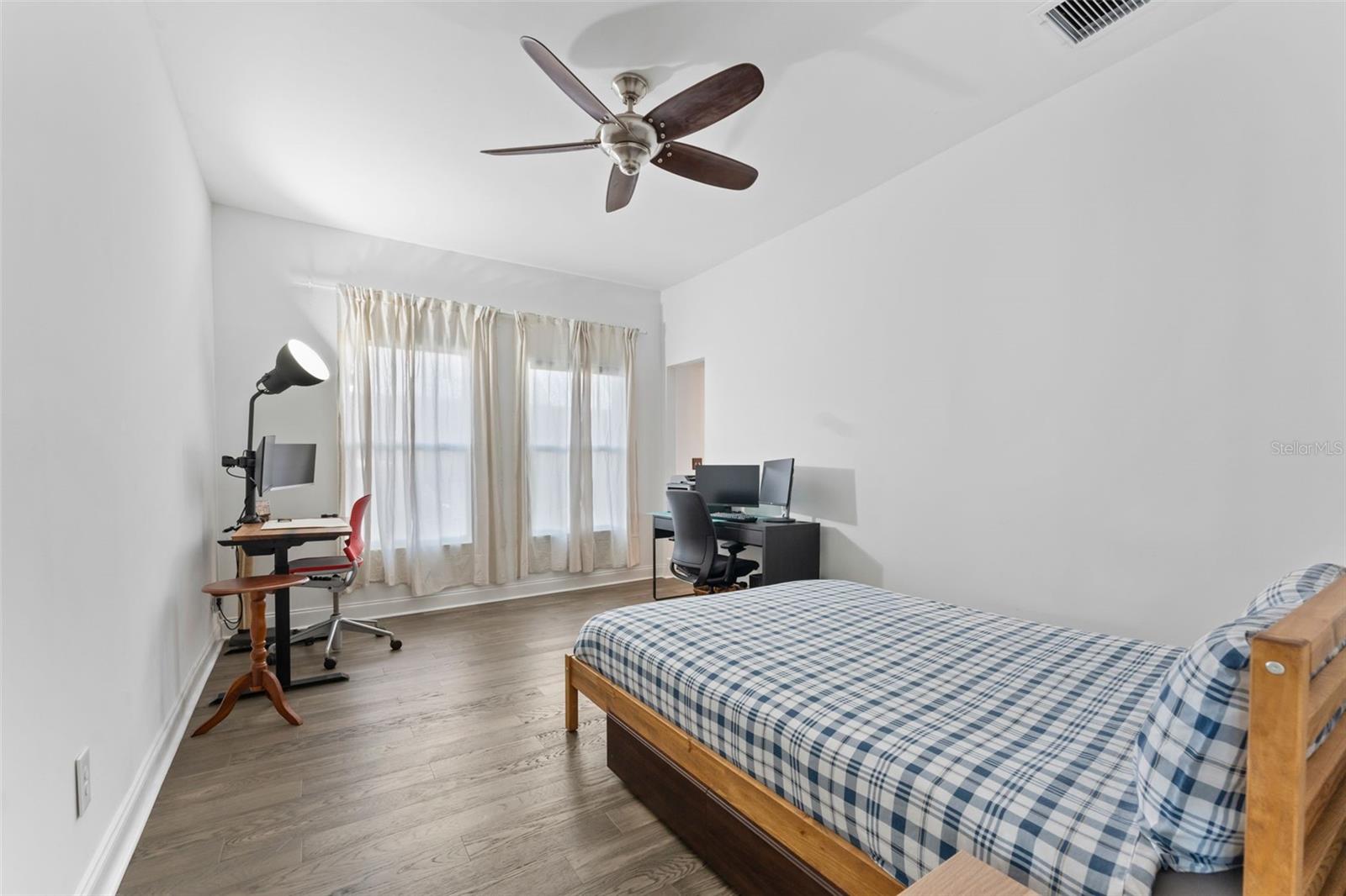 Primary suite with walk in closet and updated  en-suite bathroom
