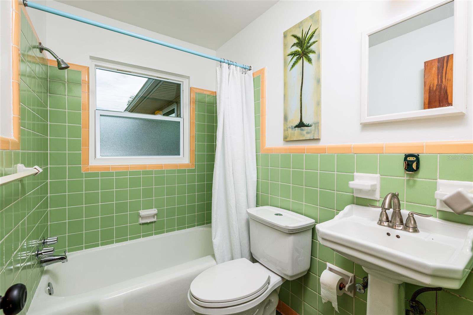 2nd Bathroom