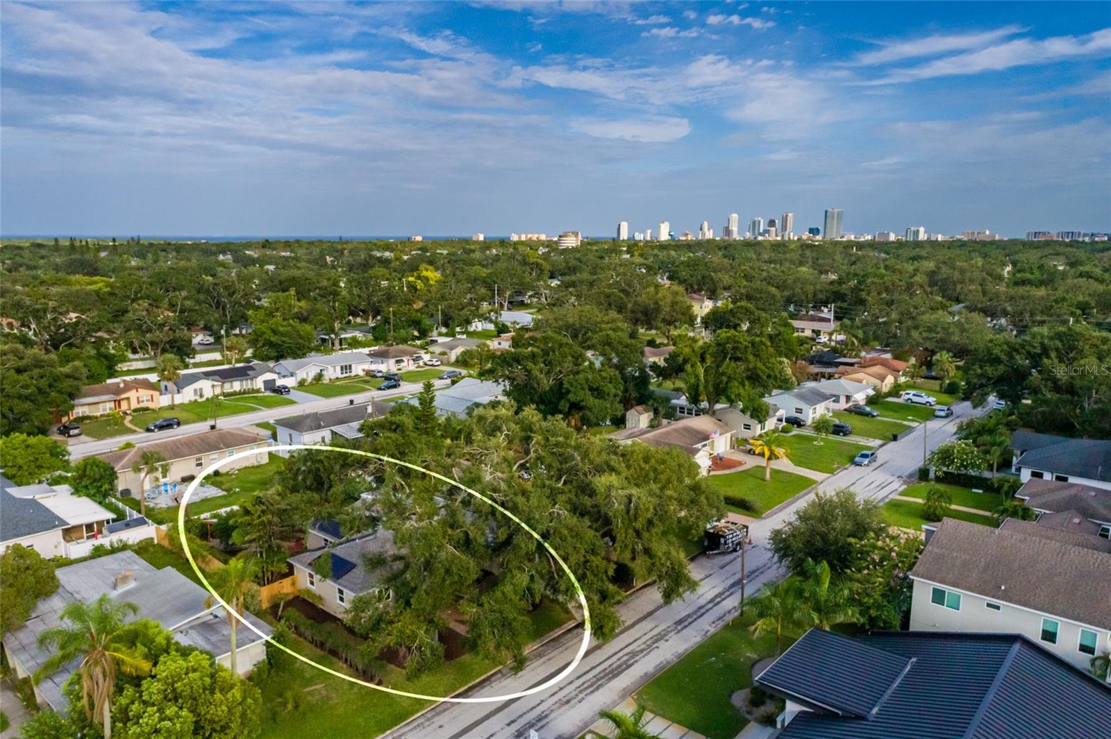 Excellent Location, minutes to Downtown St Pete