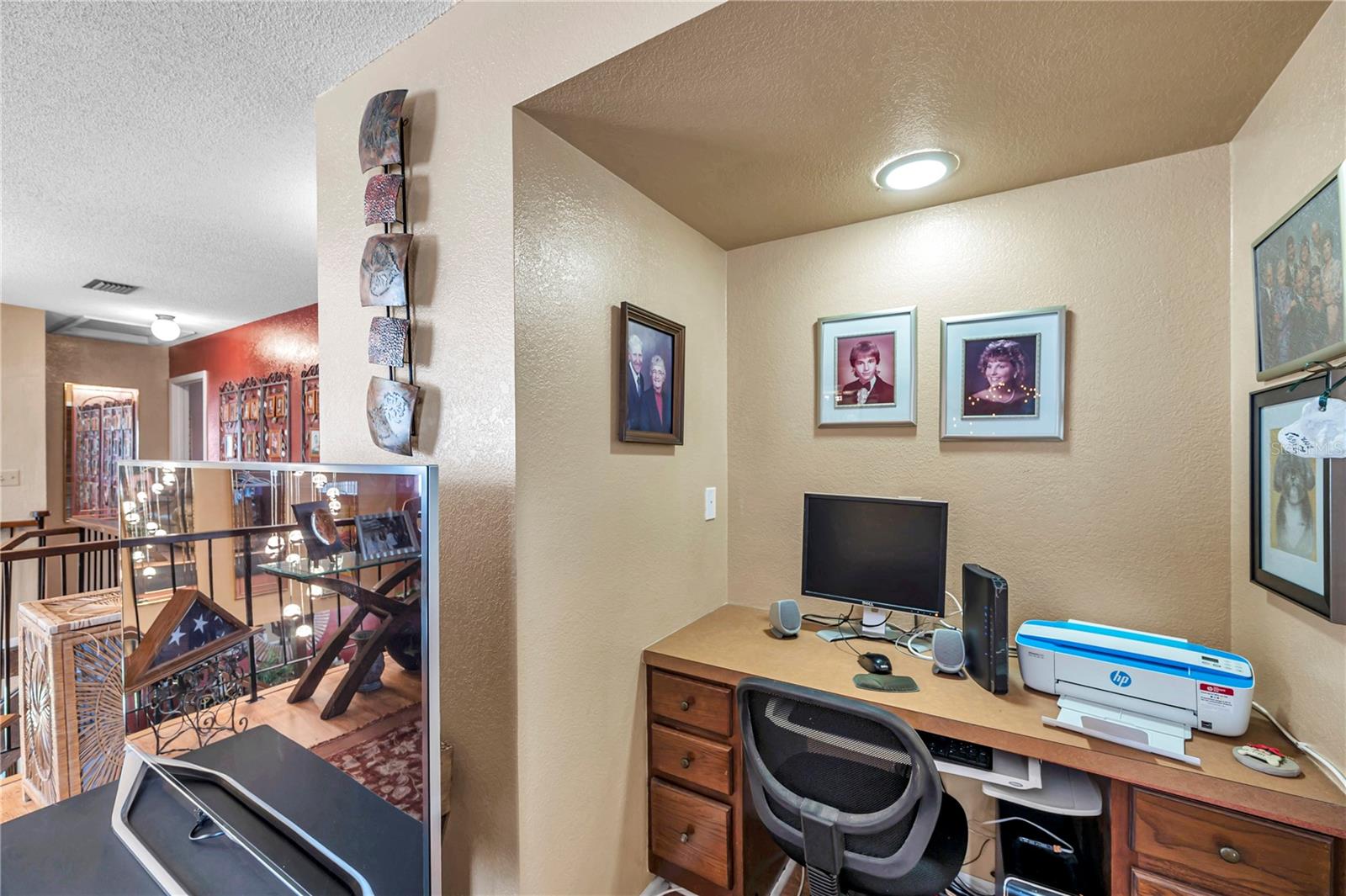 Computer area could be converted into a closet