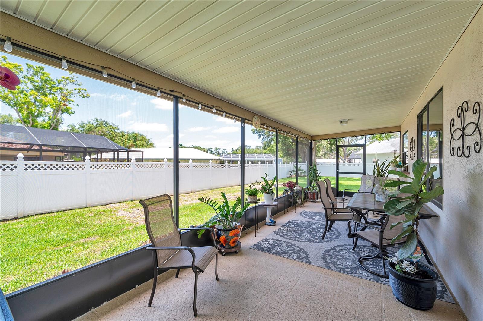 Enclosed porch