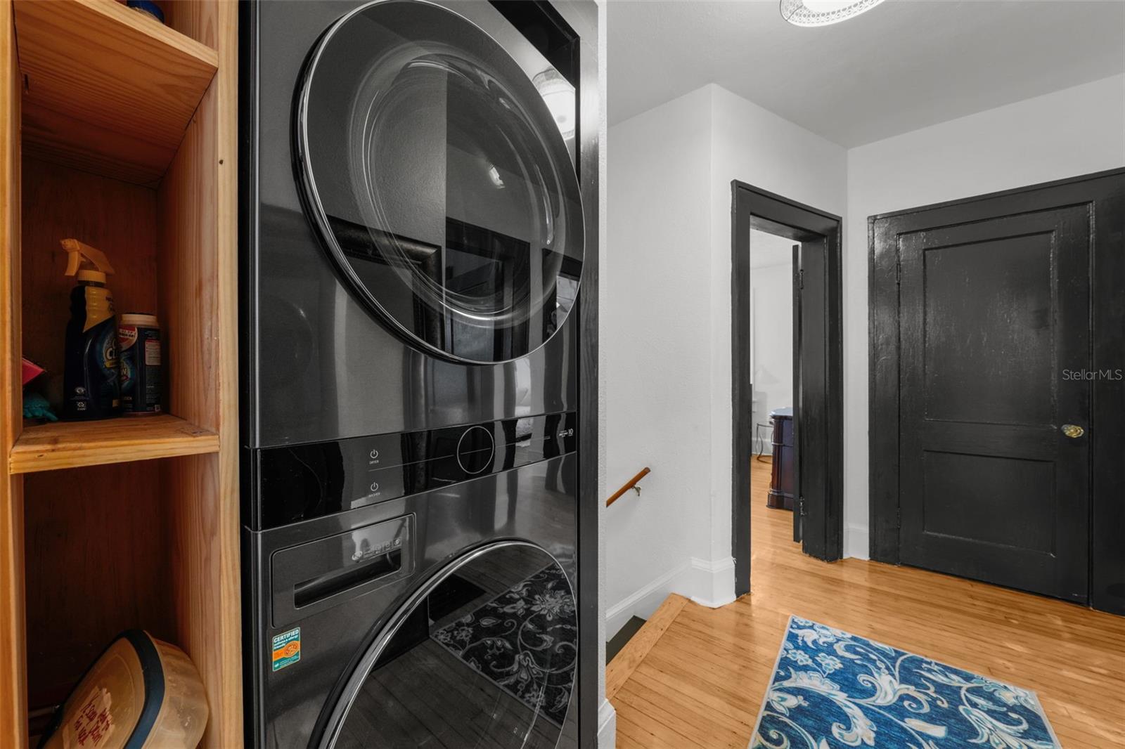 Upstairs laundry for convenience