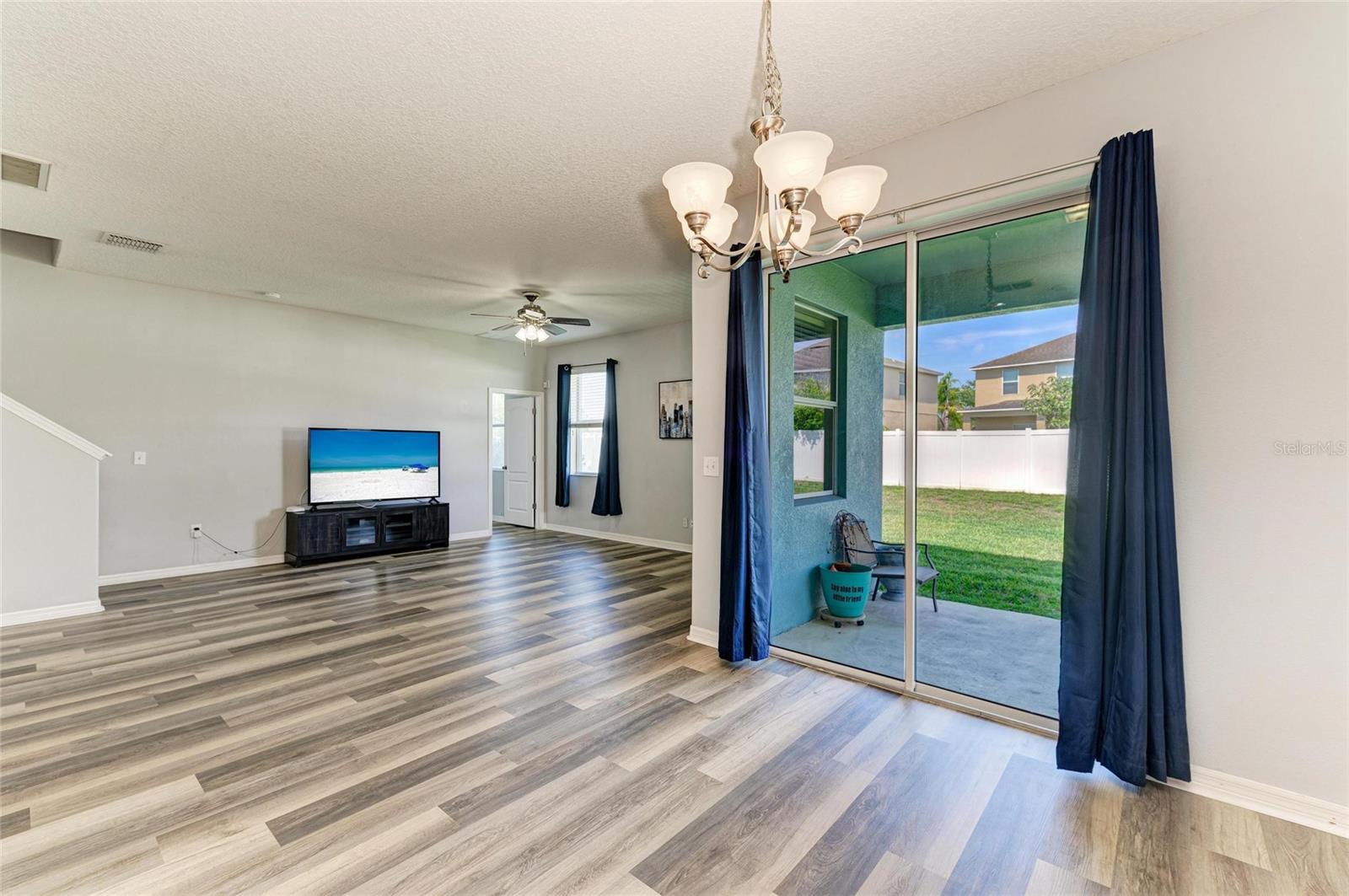 Gorgeous brand new luxury vinyl floor all downstairs.
