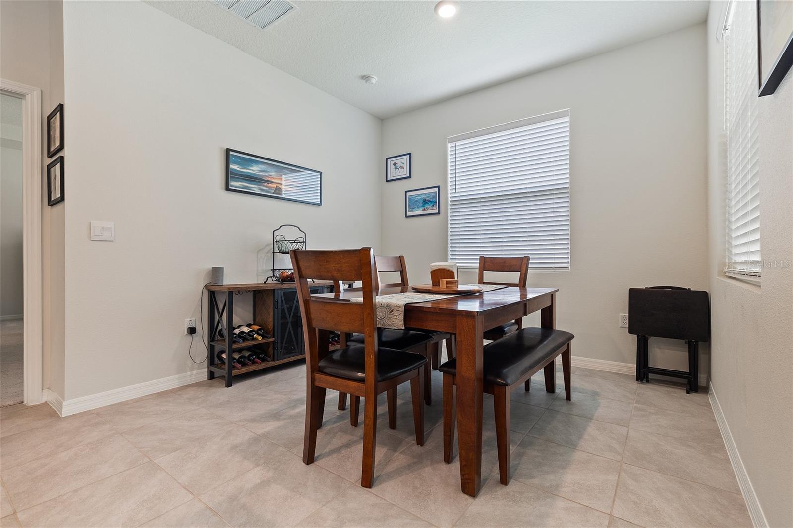 Cozy Eat in kitchen dining room area.