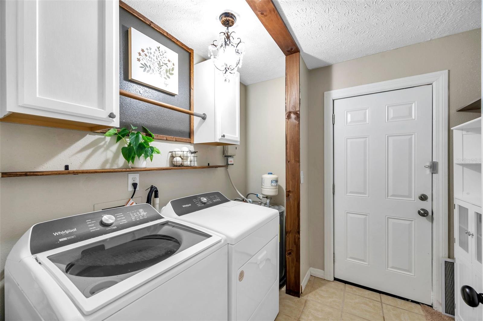 Primary Bath/Shower.
