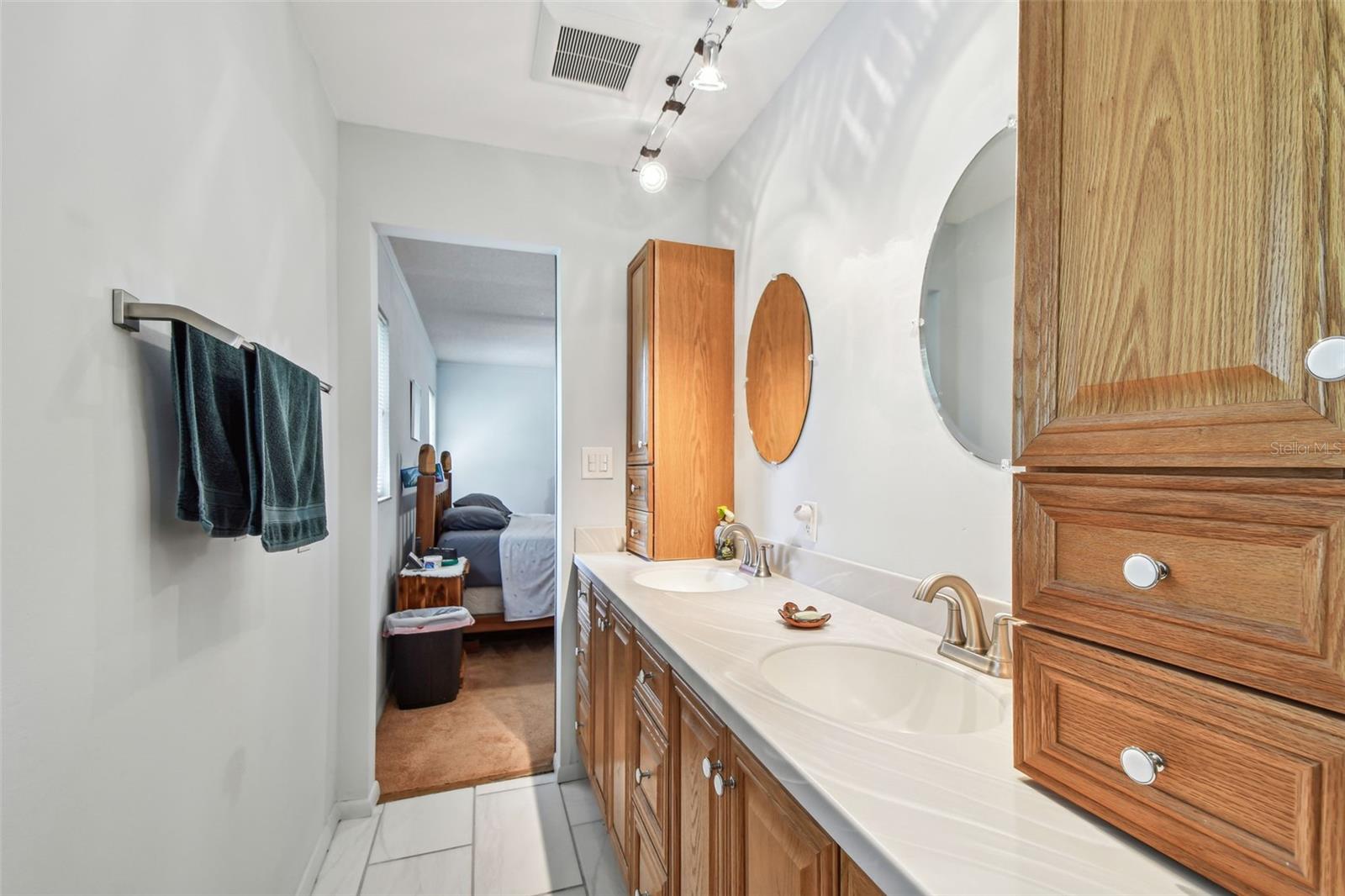 Primary Bathroom w/lots of cabinet space