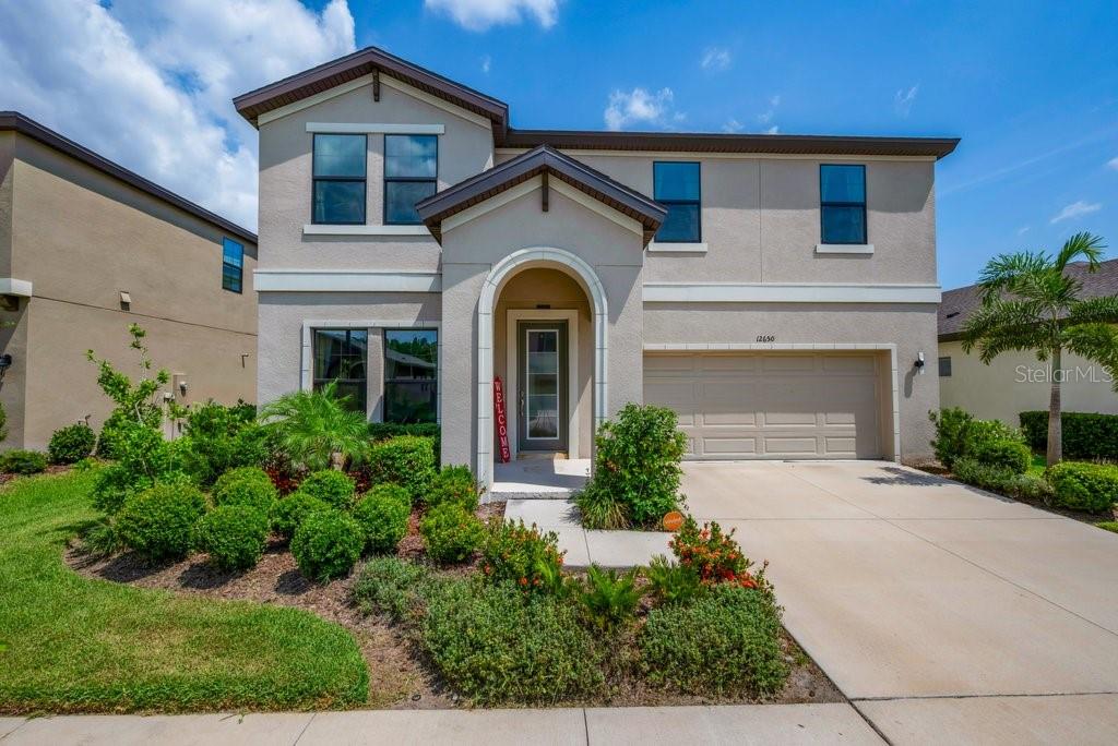 Huge Yard!