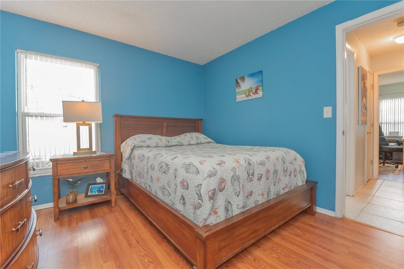 Second bedroom.