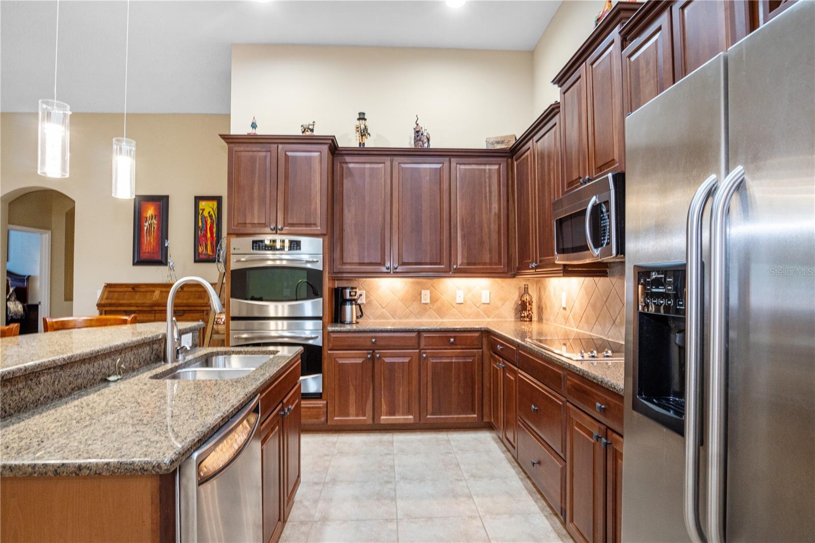Gourmet Kitchen 42" Cherry Wood Cabinets