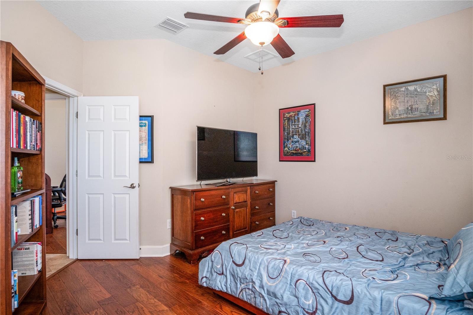3rd & 4th Bdrms could be and Guest Suite