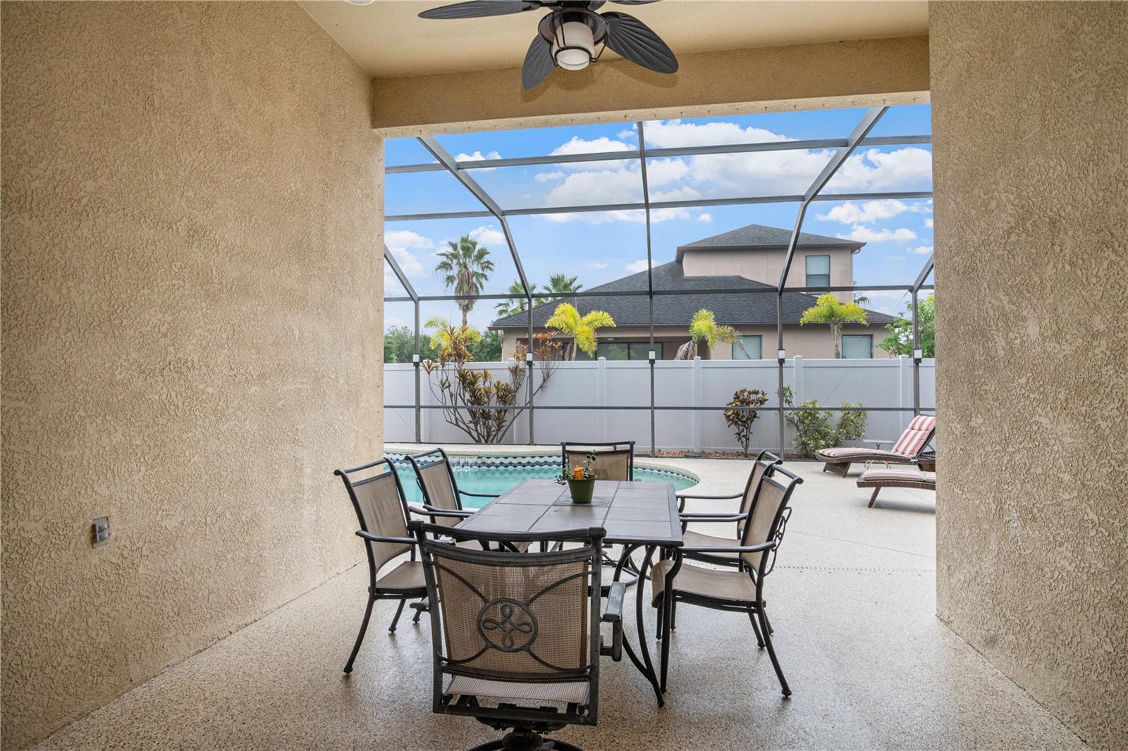 Large Covered Lanai