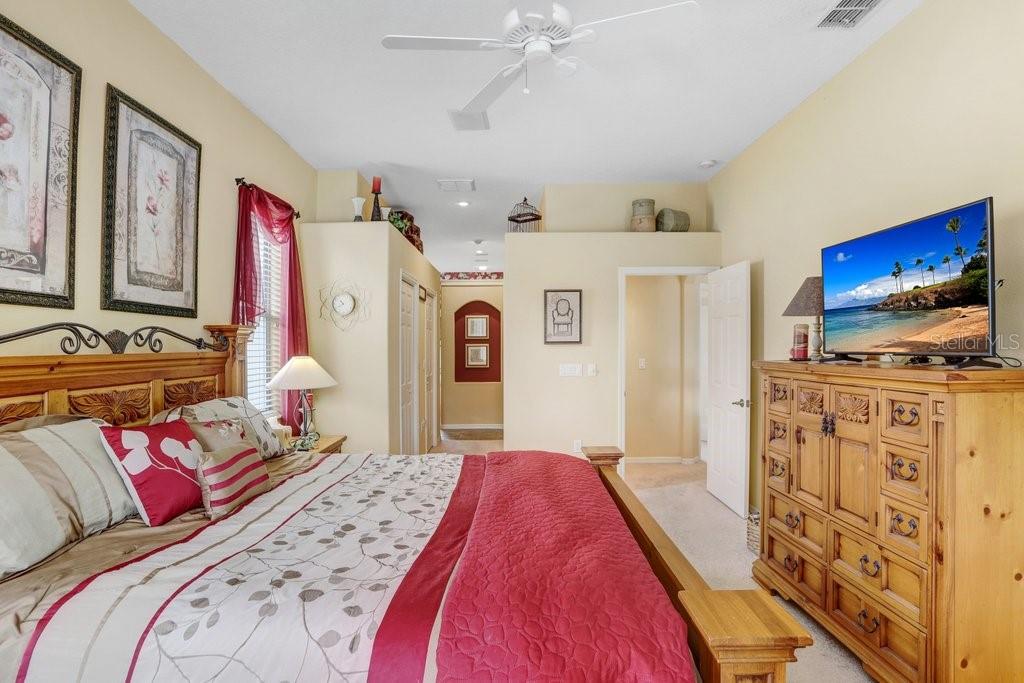 2 nice sized walk in closets in hallway to master bathroom