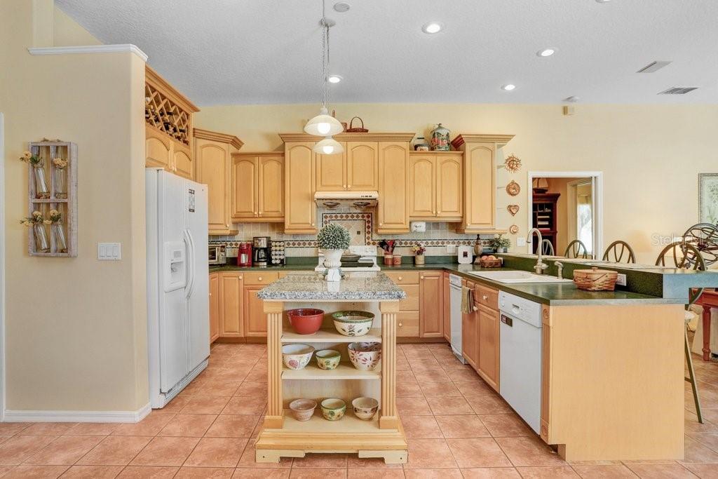 Spacious for your dream kitchen upgrade